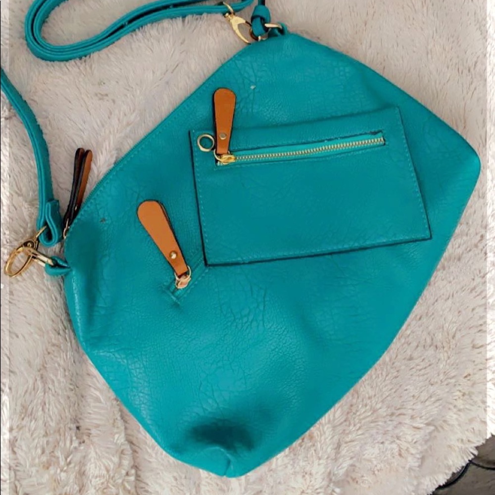 Bags - Picture 3 of 5